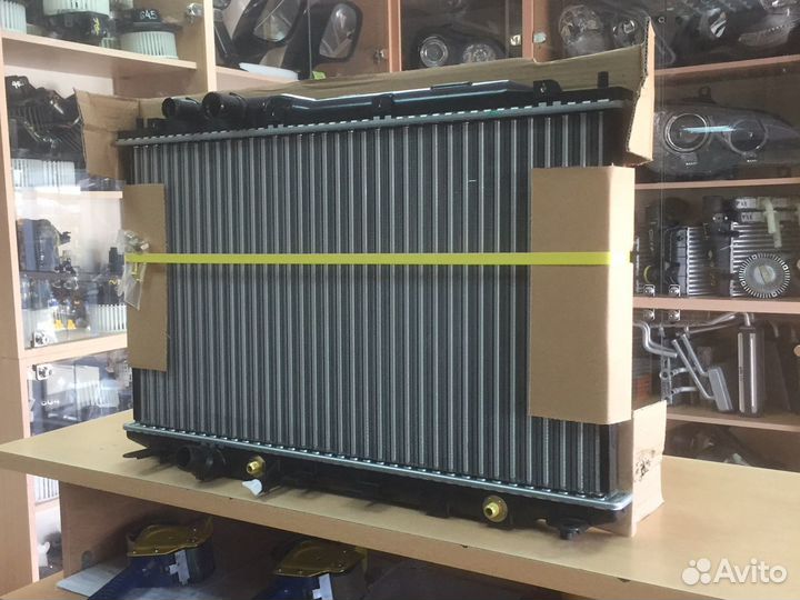 Радиатор охлаждения Хонда Цивик / Honda Civic