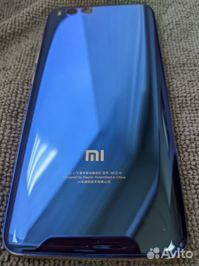 Xiaomi Mi 6, 4/64 ГБ