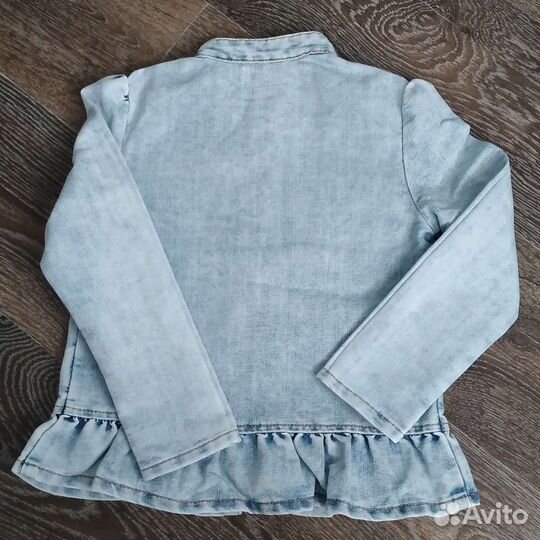 Джинсовая куртка для девочки