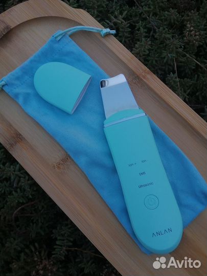 Ультразвуковой скрабер для лица