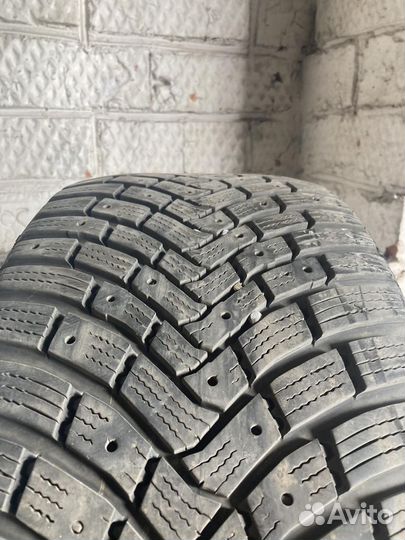 Continental IceContact 3 235/45 R18