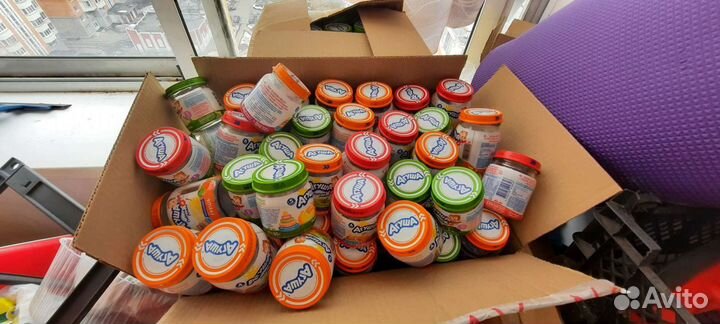 Банки и банки из под детского питания