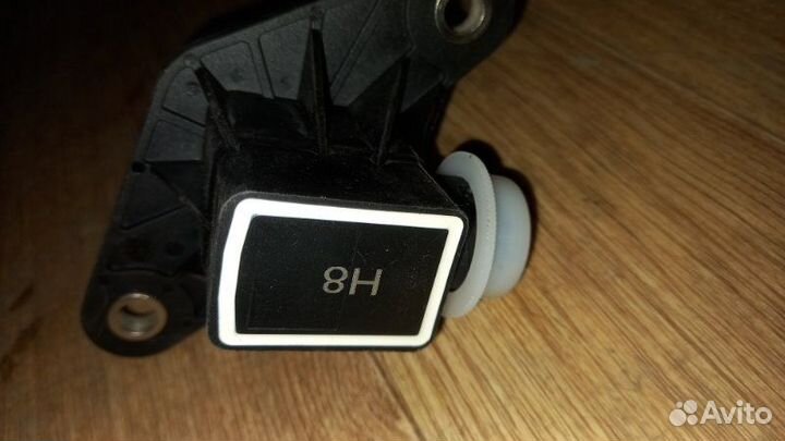 Кран уровня пневмоподвеской Volvo