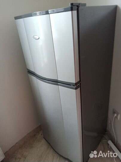 Холодильник б/у