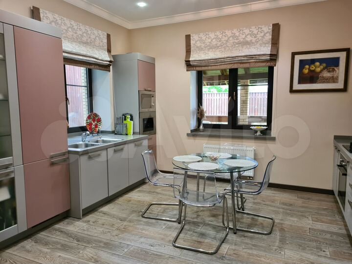 Дом 172,5 м² на участке 6,5 сот.