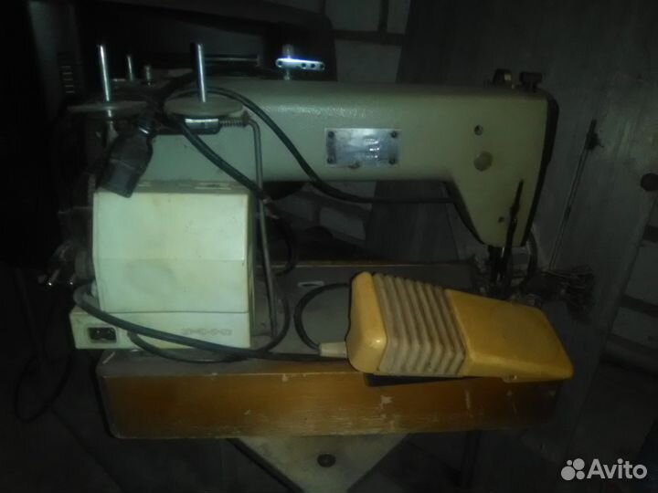 Швейная машинка Алеся с эл.приводом
