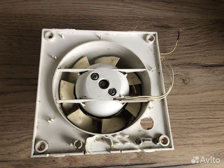 Вентилятор вытяжной Dospel Styl 120 S. Б/У