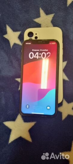 iPhone 11, 64 ГБ