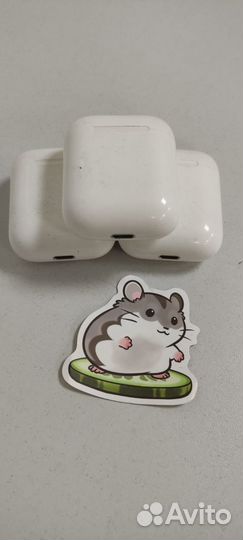 Наушники AirPods