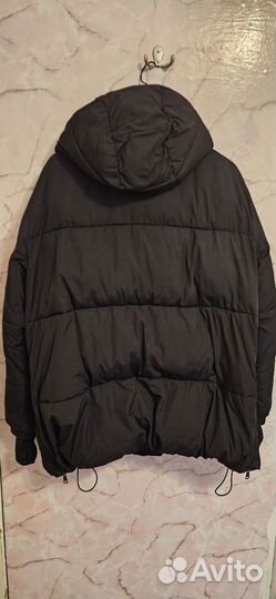 Куртка Zara женская чёрная размер L