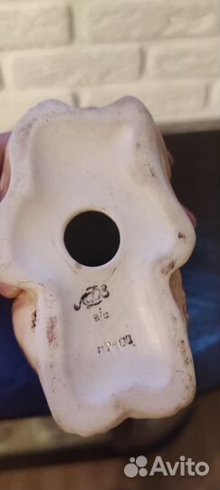 Фарфоровая статуэтка собака лфз Пекинес