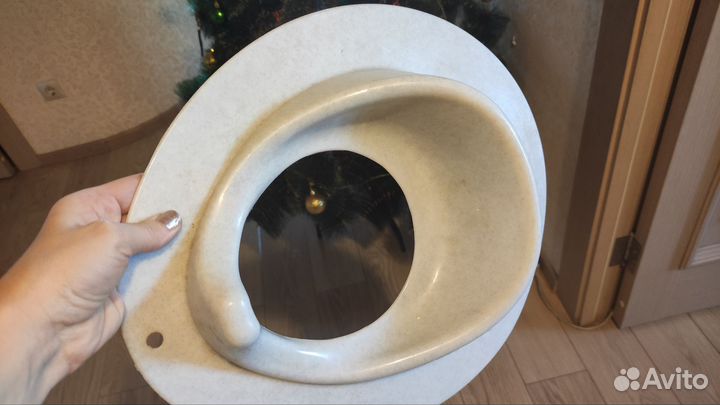 Детское сиденье на унитаз горшок