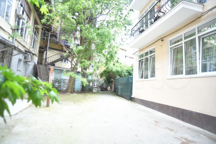 3-к. квартира, 60 м², 1/1 эт.