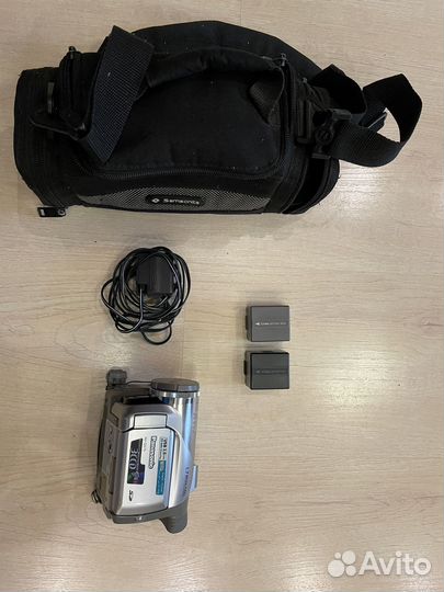 Цифровая видеокамера panasonic NV-GS75GC