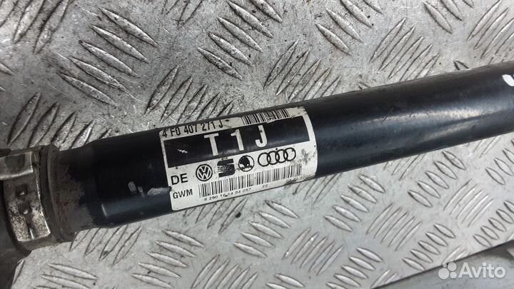 Полуось передняя левая (приводной вал, шрус) Audi