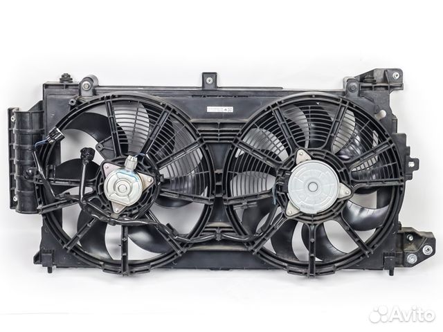 Диффузор радиатора охлаждения Nissan Leaf