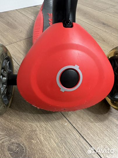 Самокат трехколесный globber