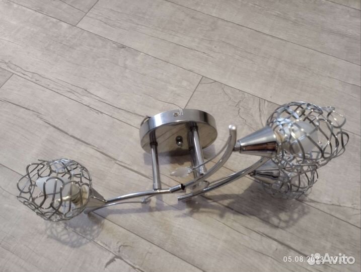 Светильник потолочный