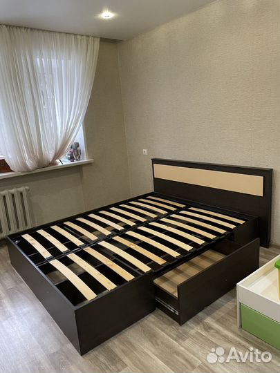 Кровать двухспальная 160 200 с ящиками бу