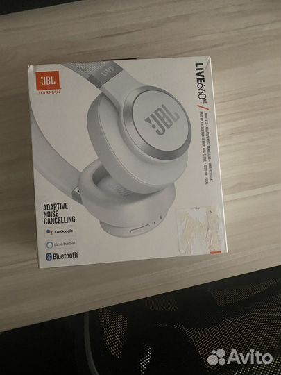Беспроводные наушники jbl live 660
