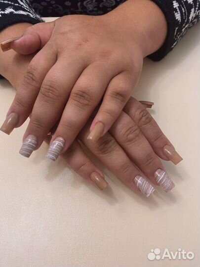 Наращивание ногтей
