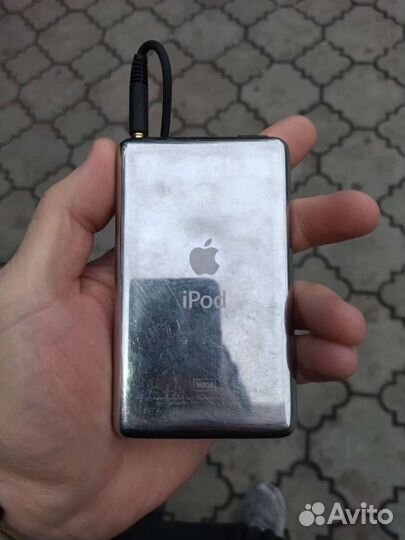 Плеер iPod classic 160 GB