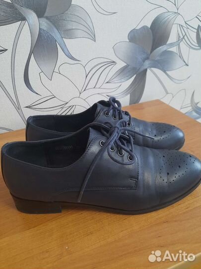 Туфли женские 39 размер