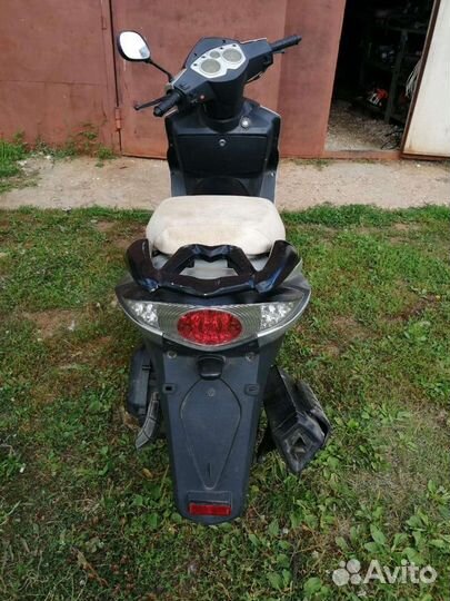 Скутер Ирбис