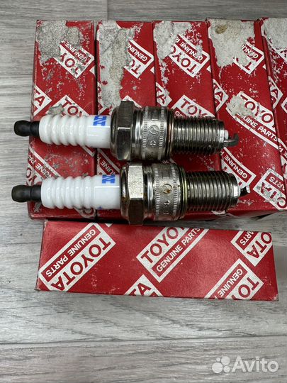 Свечи зажигания Toyota 90919-01147