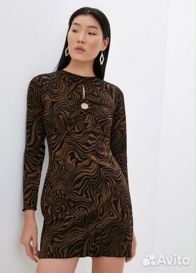 Платье новое befree