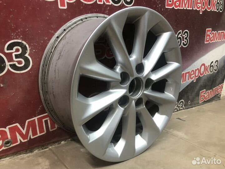 Toyota Corolla E210 2018-2021 Диск литой хороший