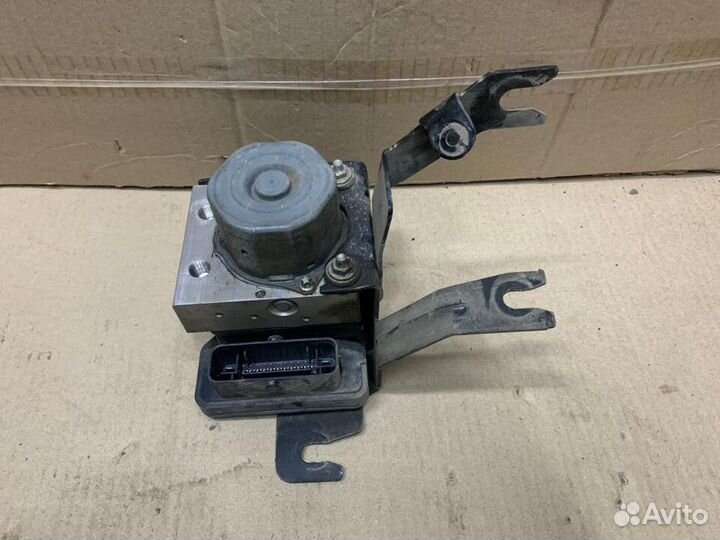 Блок ABS Renault Kaptur Duster 16-22