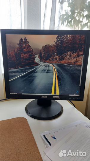 Монитор BenQ Q9T4 19