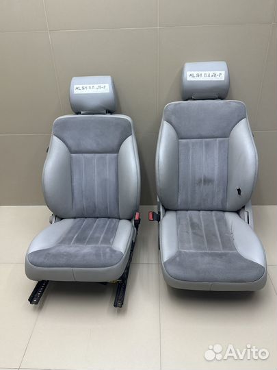 Сиденья передние Mercedes ML W164