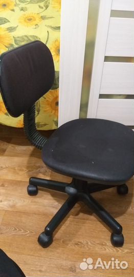 Компьютерное кресло