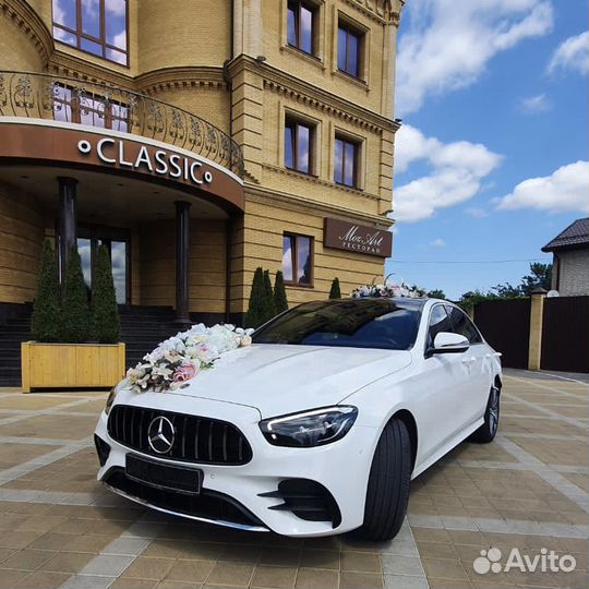 Прокат автомобиля с водителем