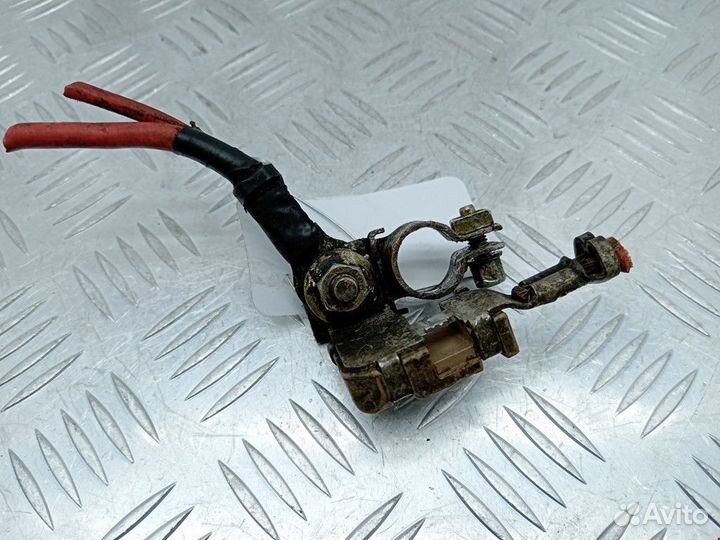 Клемма аккумулятора плюс Renault Clio 2 2001