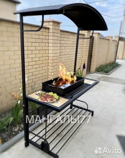 Мангал с крышей лофт