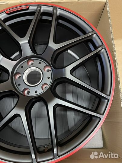 Оригинал диск R22 Mercedes G63 AMG Edition