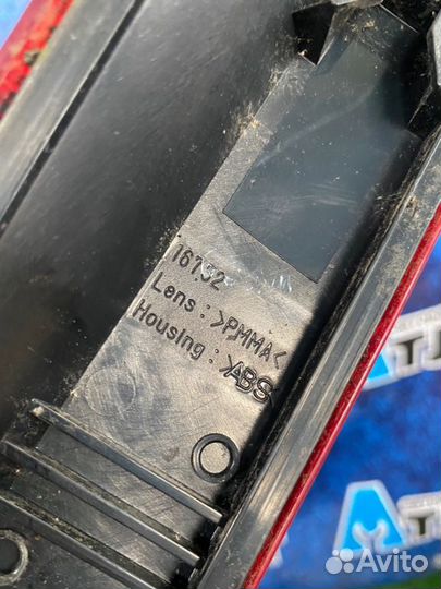 Фонарь задний левый Nissan Note E11 CR14DE 2007