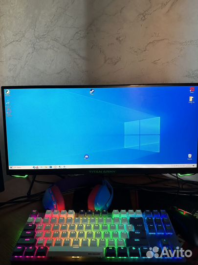 Игровой монитор 200 гц Titan army
