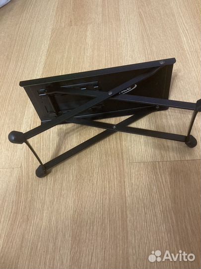 Акустическая гитара