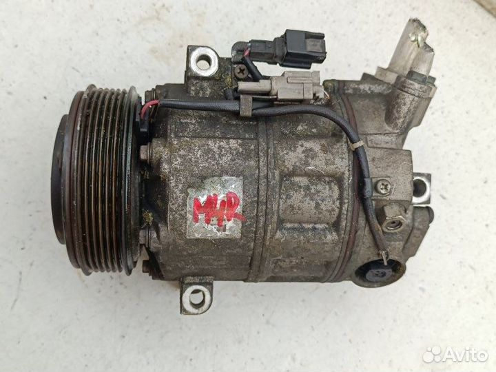 Компрессор кондиционера. Renault Laguna M4R