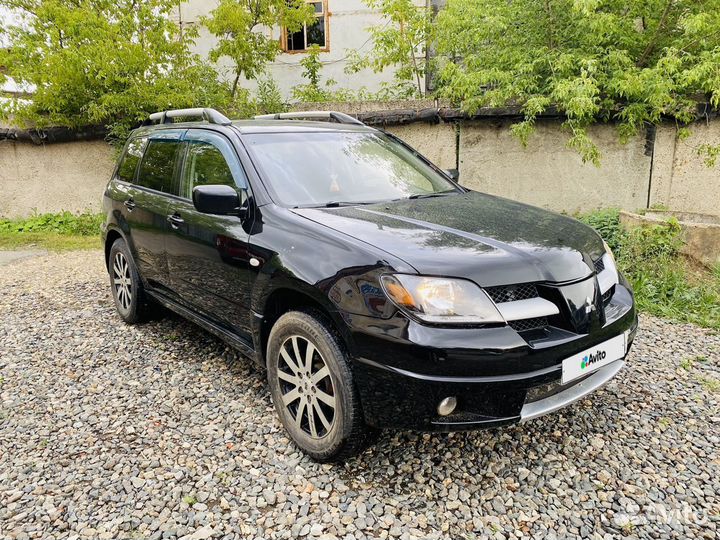 Mitsubishi Outlander 2.0 МТ, 2003, 220 000 км