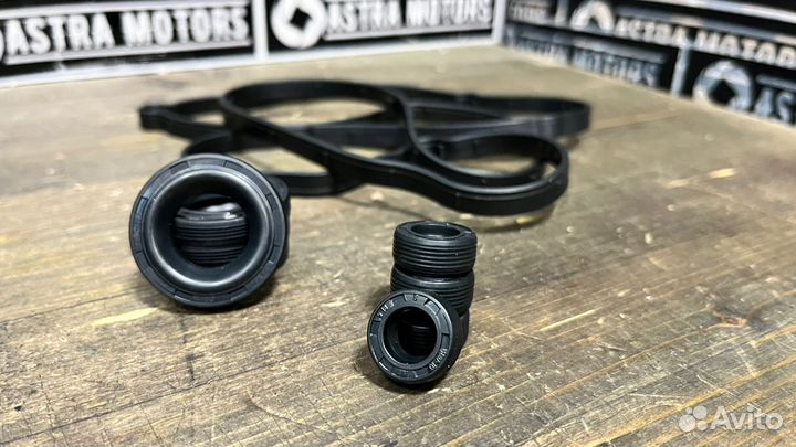 Комплект на клапанную крышку Cummins ISF2.8 Газель