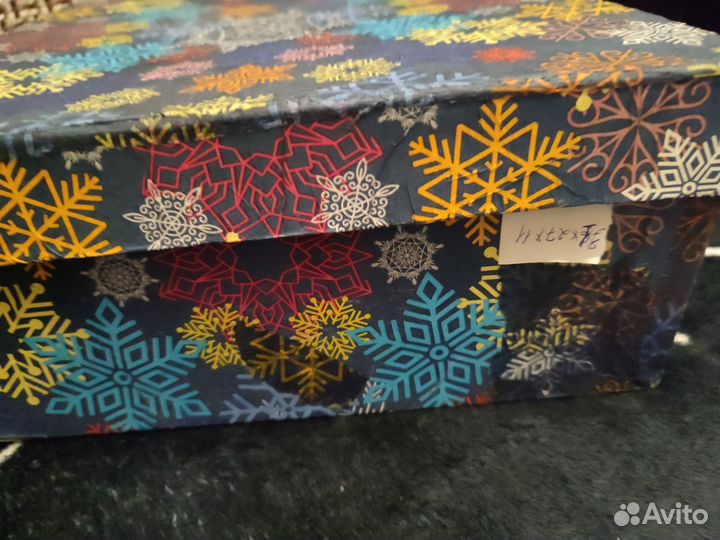 Коробки для подарков