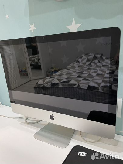 Apple iMac 21.5