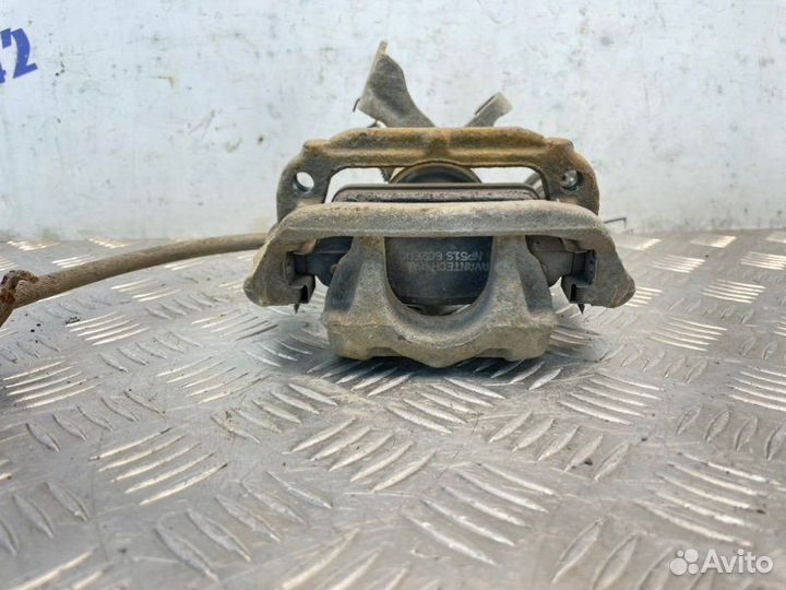 Суппорт тормозной задний правый Chevrolet Cruze