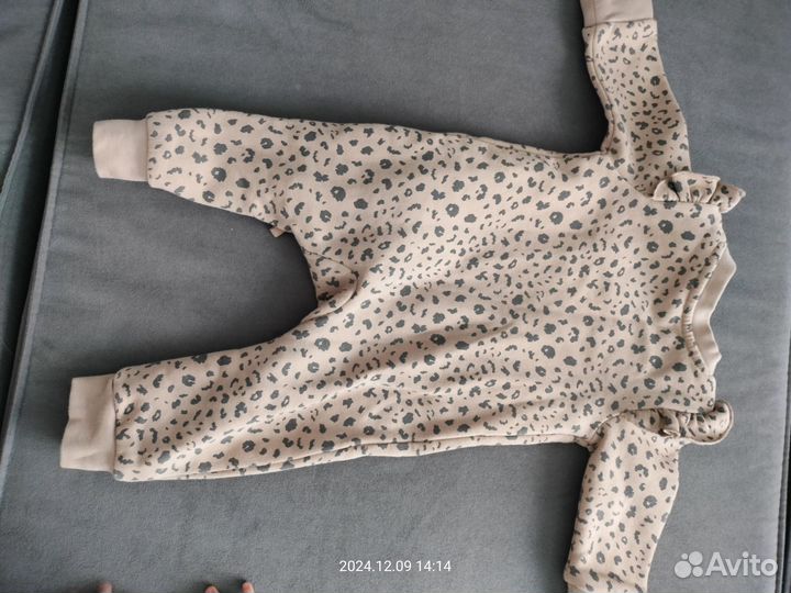 Комбинезон 68 с открытым ножками