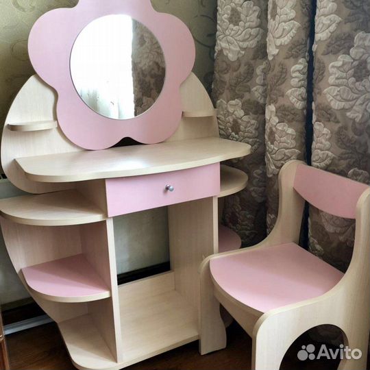 Детский стол стул Набор Трюмо